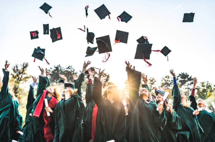 The Ultimate Graduation Gift Guide