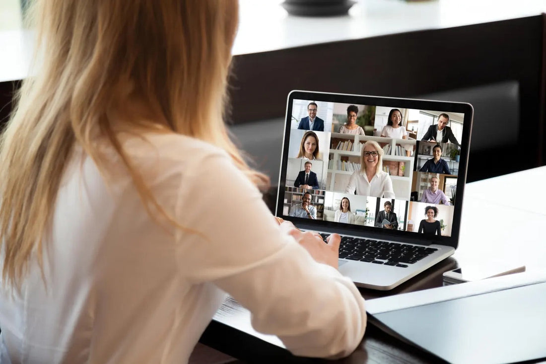 7 Signs It’s Time to Outsource Your Social Media